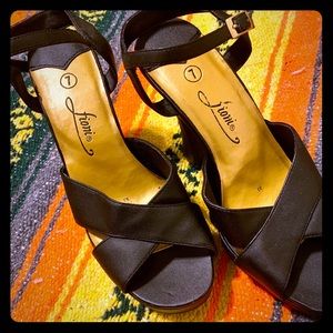 Fioni heels